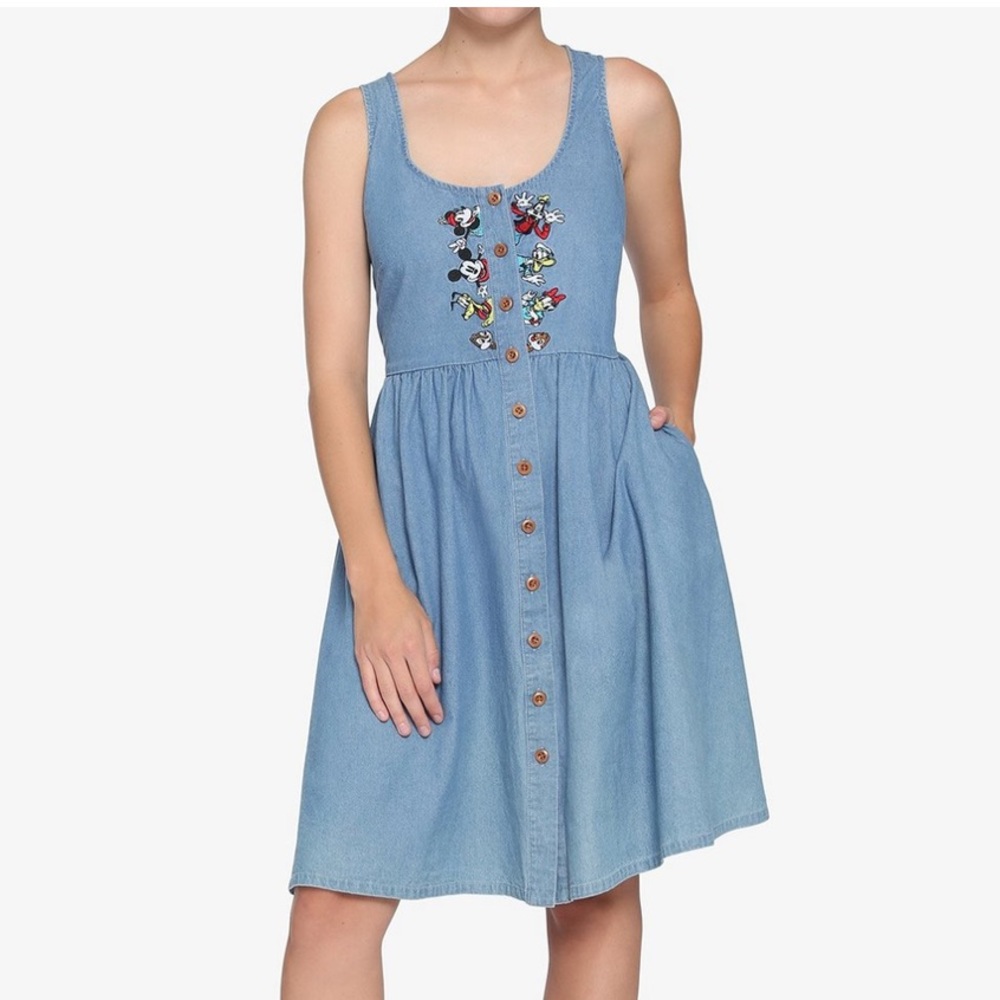 Hot Topic Disney Mickey & Friends Embroidered Chambray Button Front Dress Medium